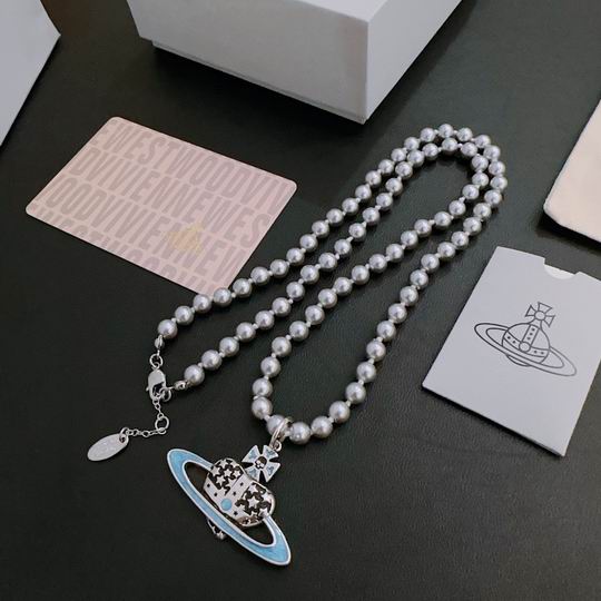 Vivienne Westwood necklace 11lyh43